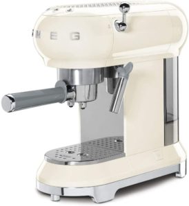 Smeg ECF01CRUK Traditional Pump Espresso Coffee Machine